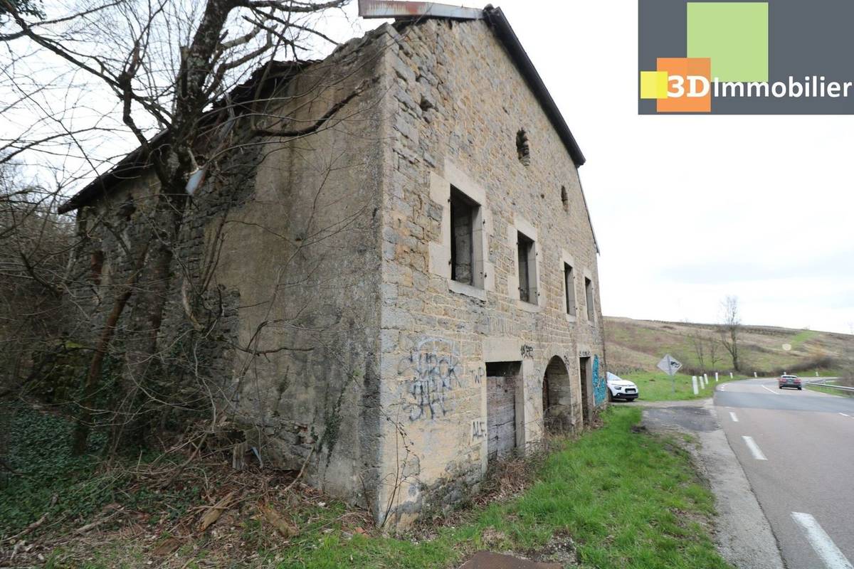 Maison à POLIGNY