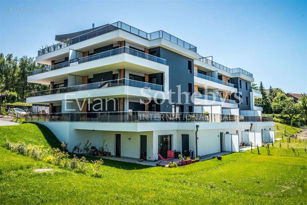 Appartement à EVIAN-LES-BAINS