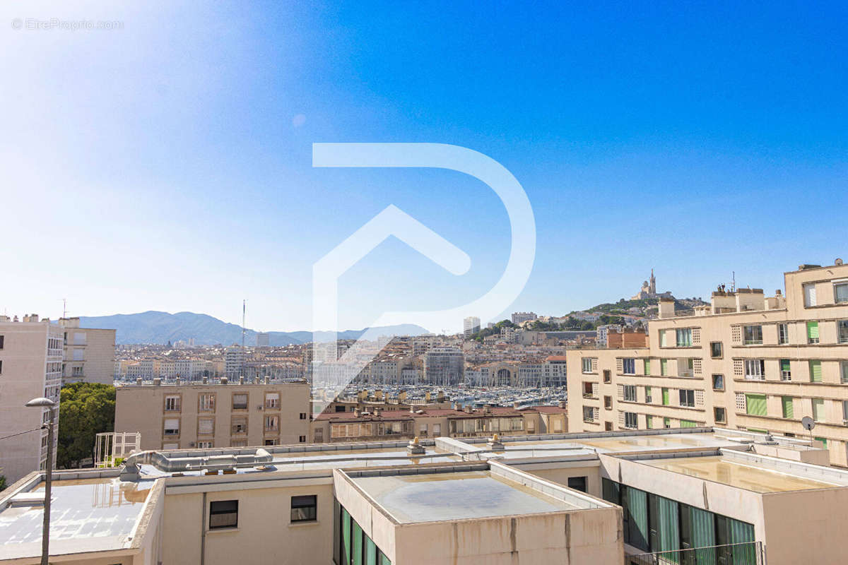 Appartement à MARSEILLE-2E