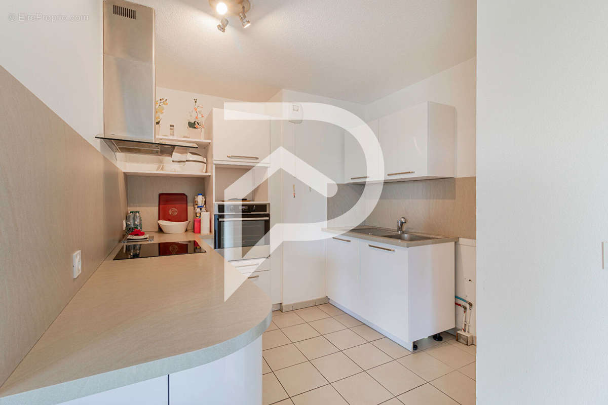 Appartement à MARSEILLE-13E