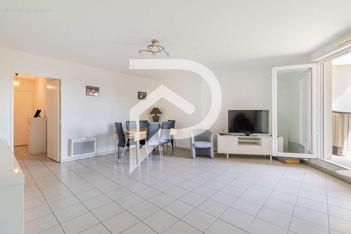 Appartement à MARSEILLE-13E