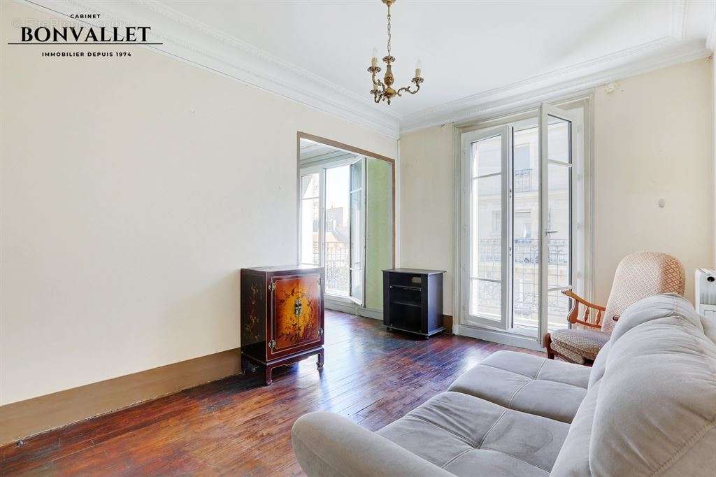 Appartement à PARIS-15E