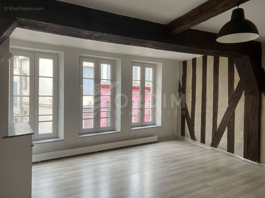 Appartement à AUXERRE