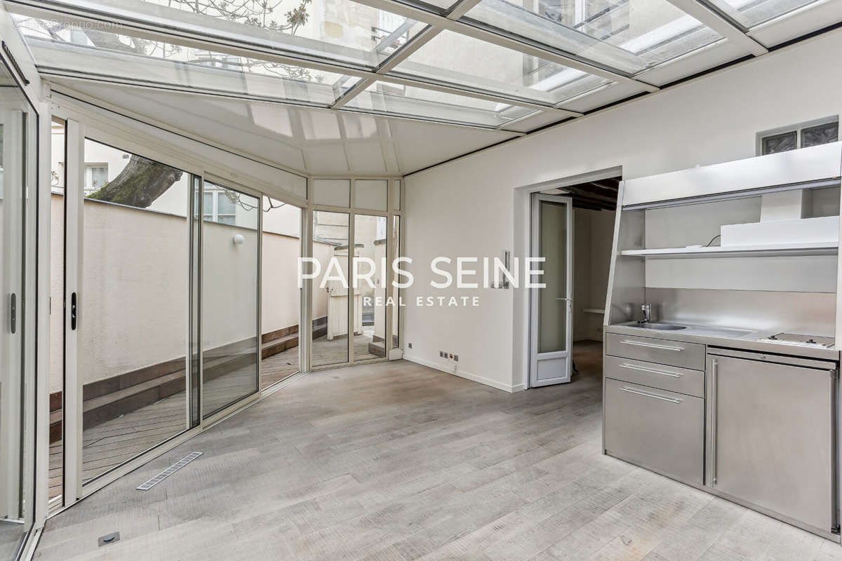 Appartement à PARIS-6E