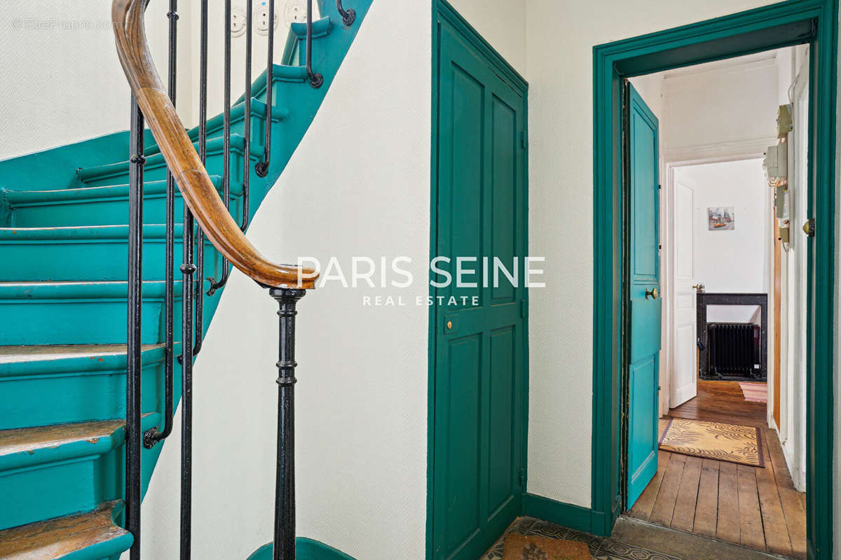 Appartement à PARIS-6E