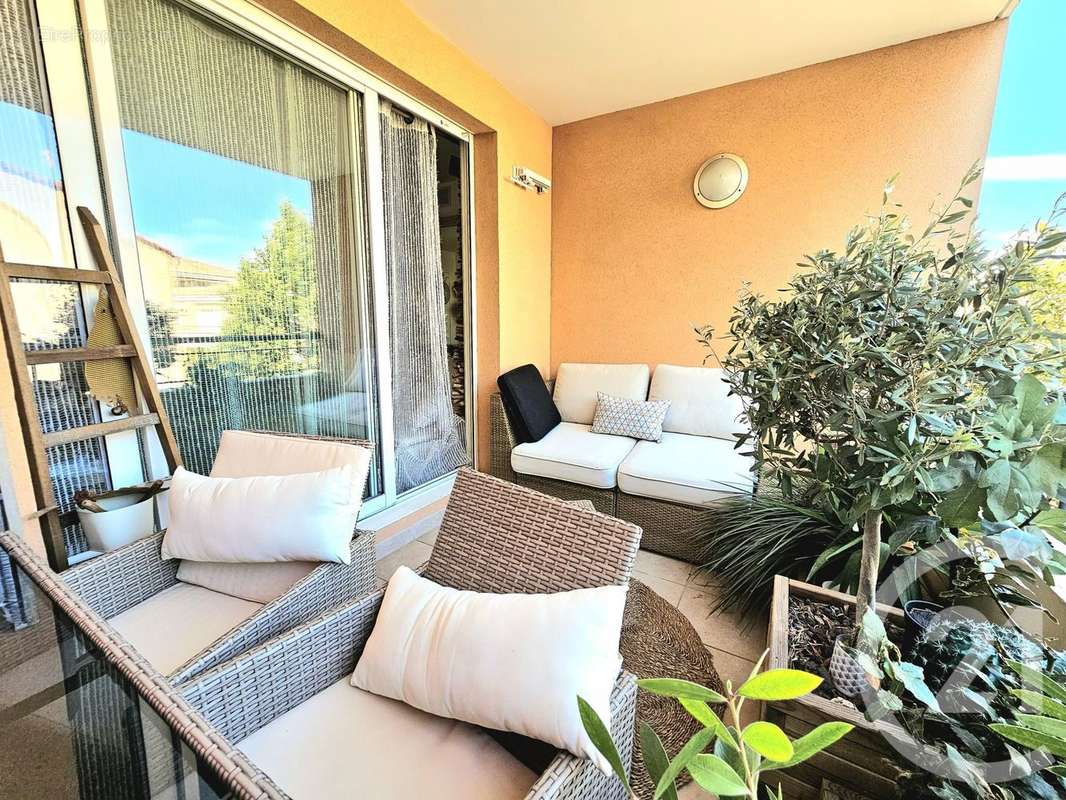 Appartement à SIX-FOURS-LES-PLAGES