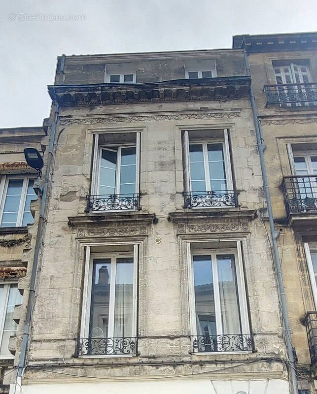 Appartement à BORDEAUX