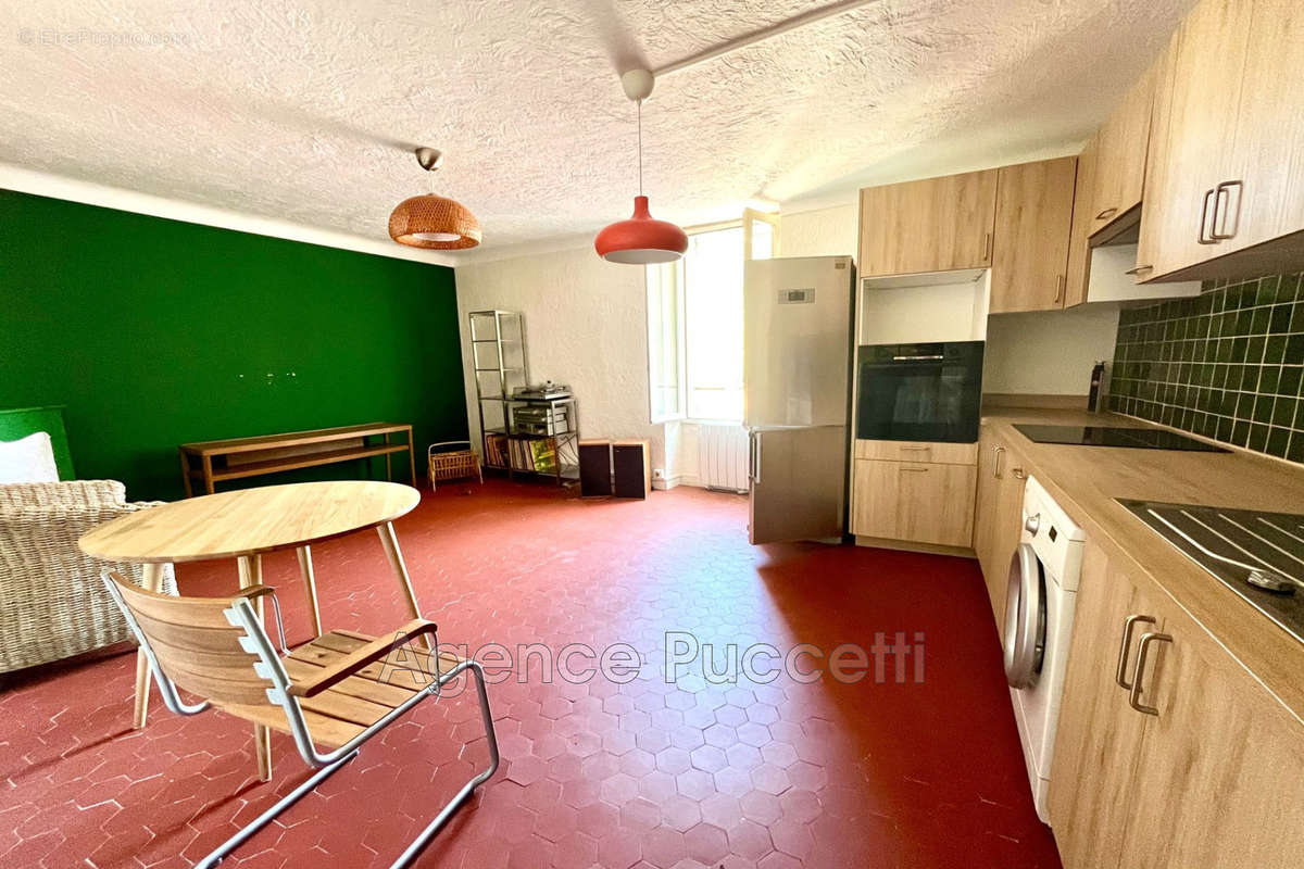 Appartement à VENCE