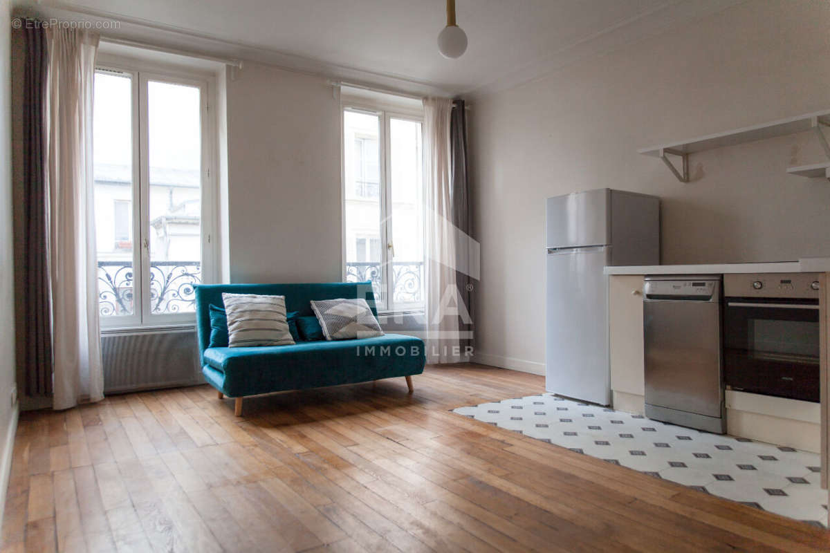 Appartement à PARIS-17E