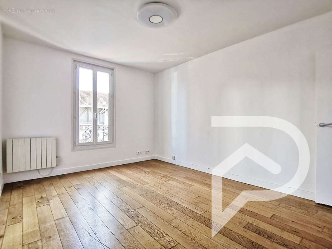 Appartement à IVRY-SUR-SEINE