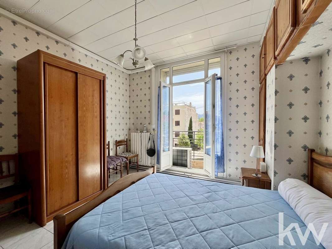 Appartement à MARSEILLE-9E