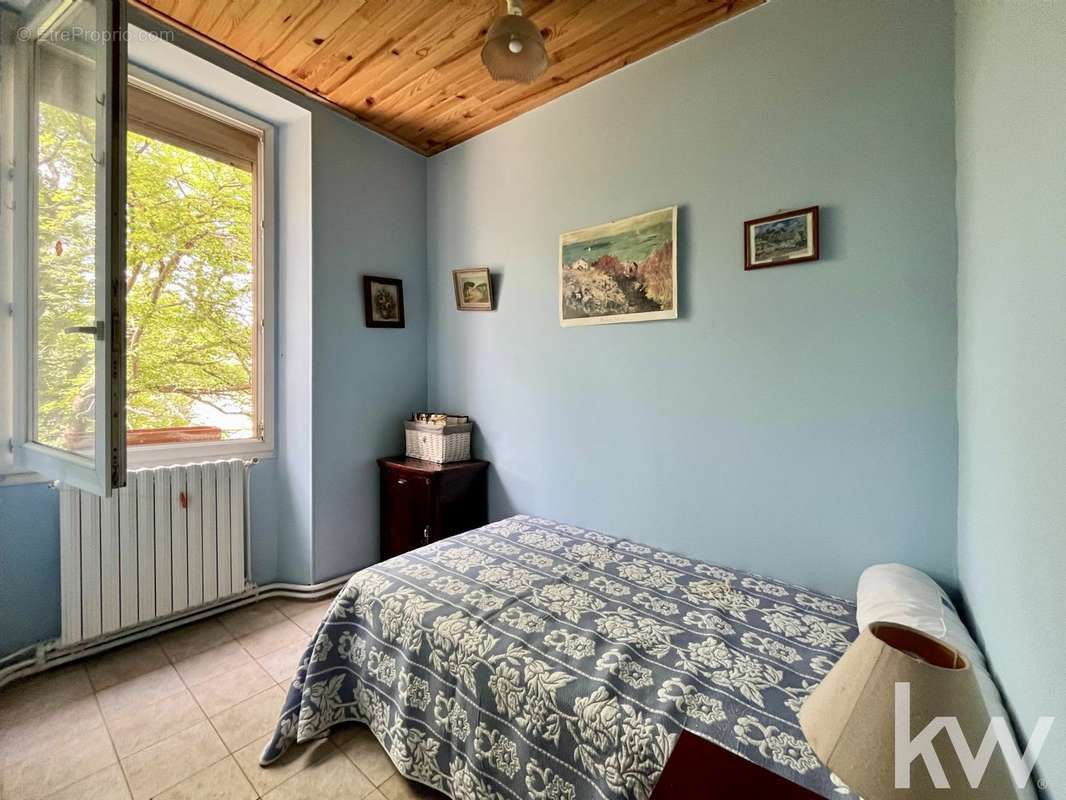 Appartement à MARSEILLE-9E