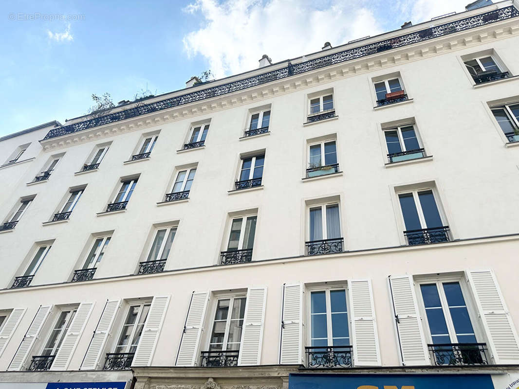 Appartement à PARIS-18E