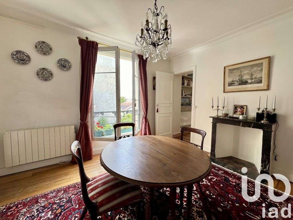 Photo 2 - Appartement à VERSAILLES