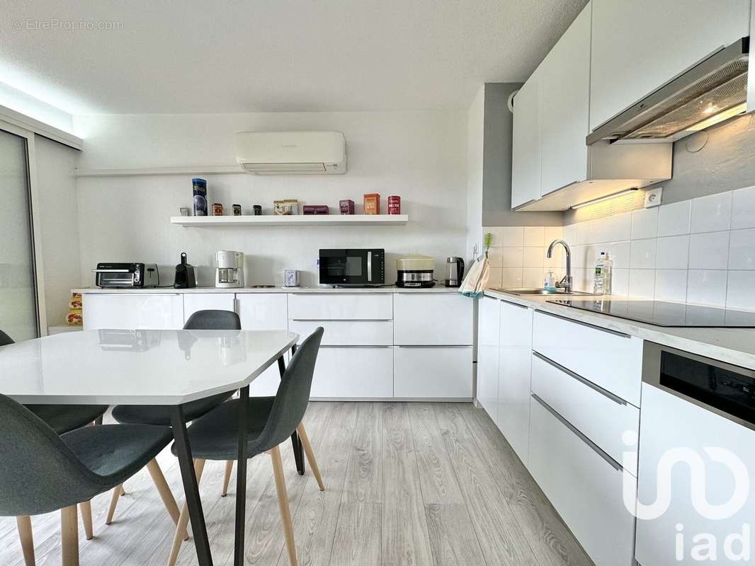 Photo 3 - Appartement à BORMES-LES-MIMOSAS