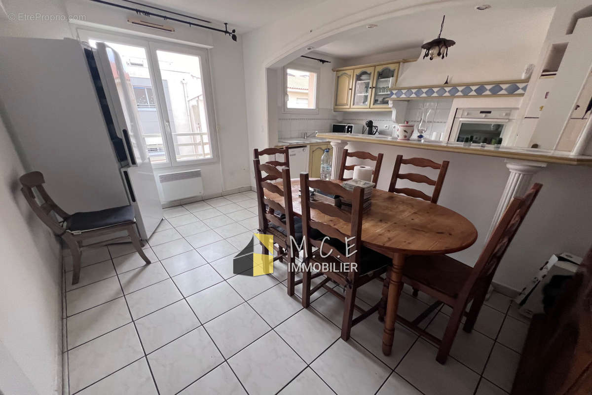 Appartement à VILLENEUVE-LOUBET