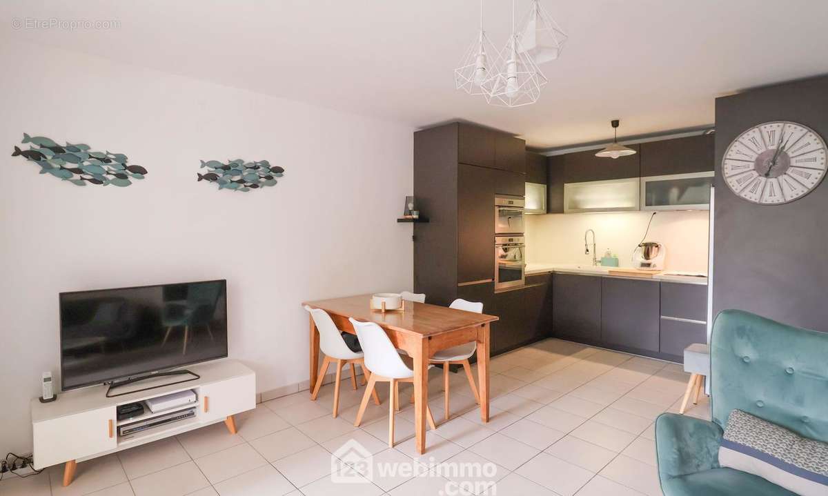 Appartement à MARSEILLE-9E