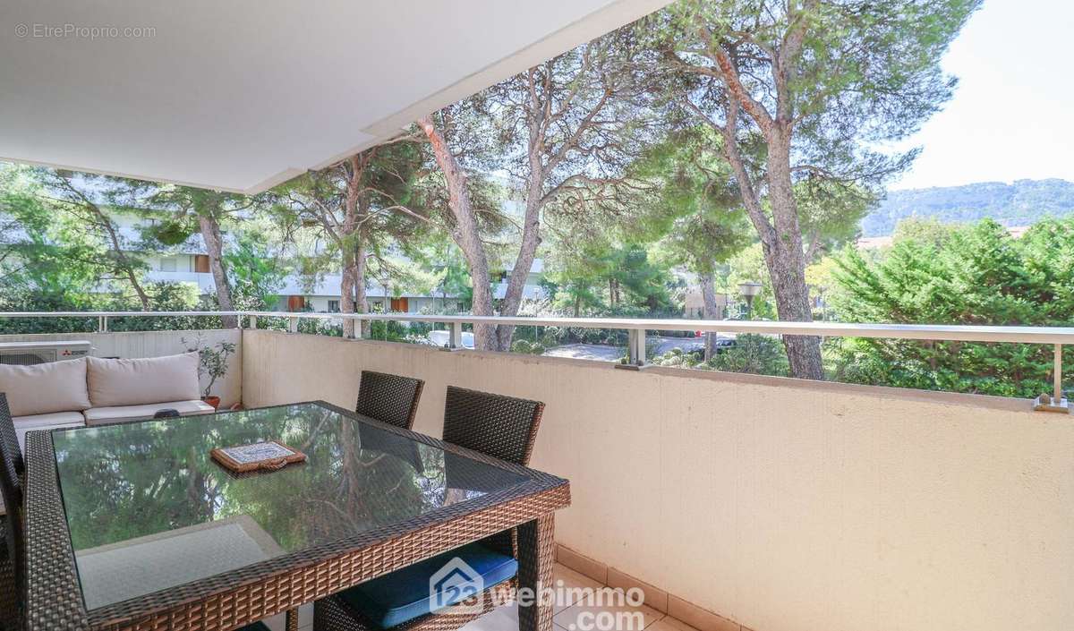 Appartement à MARSEILLE-9E