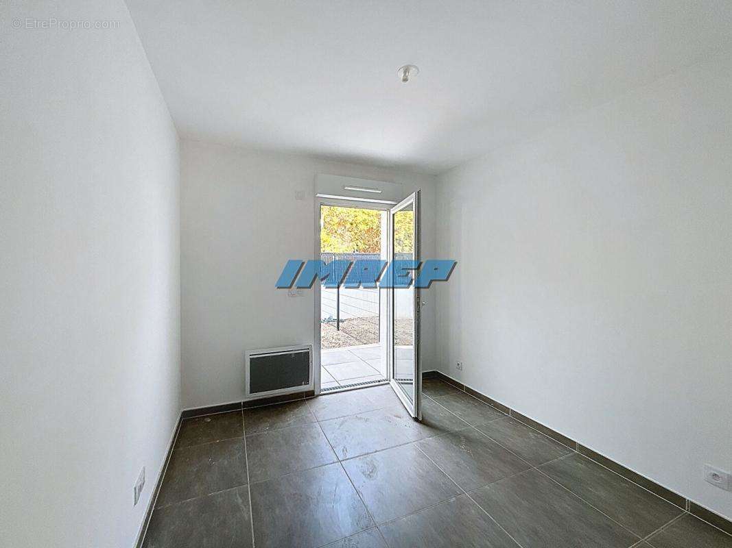 Appartement à MARSEILLE-9E