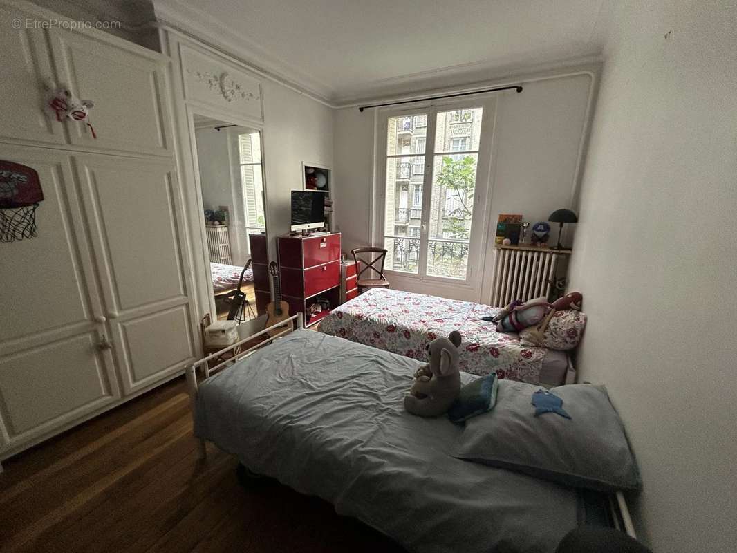 Appartement à PARIS-15E