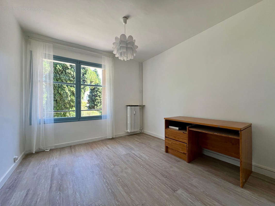 Appartement à MARSEILLE-12E