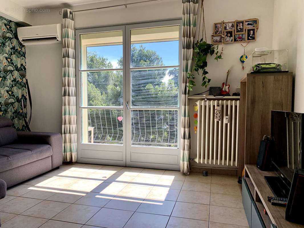 Appartement à MARSEILLE-12E