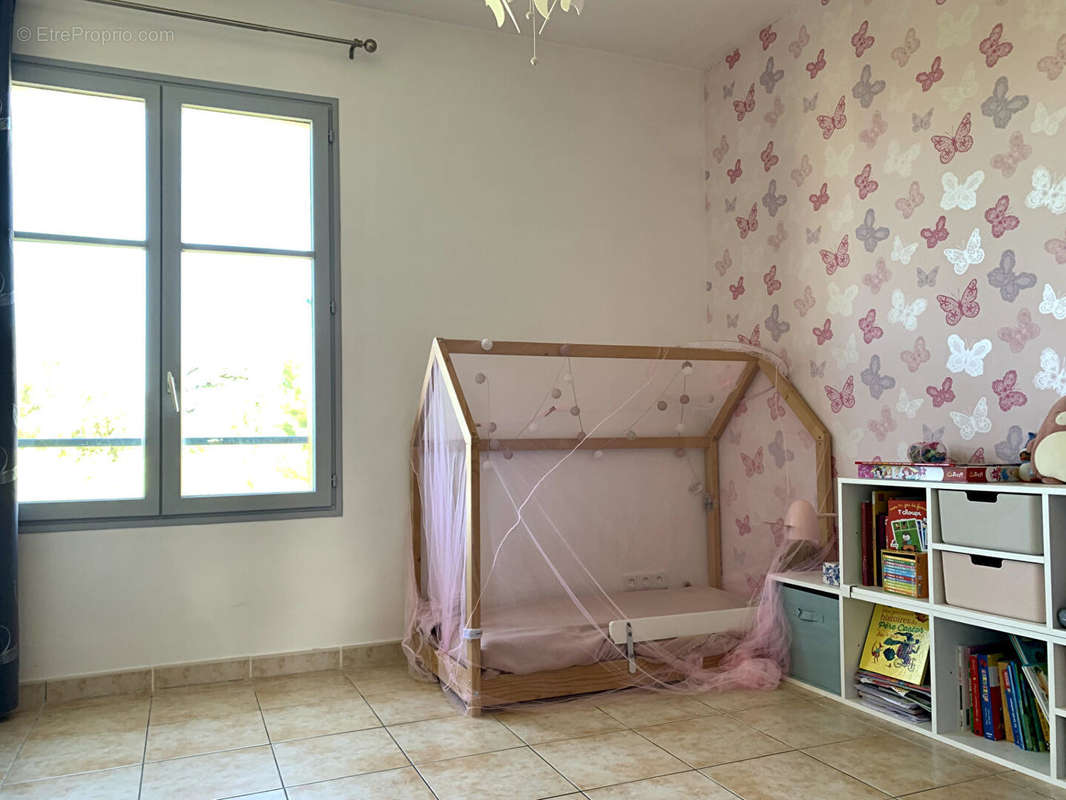 Appartement à MARSEILLE-12E