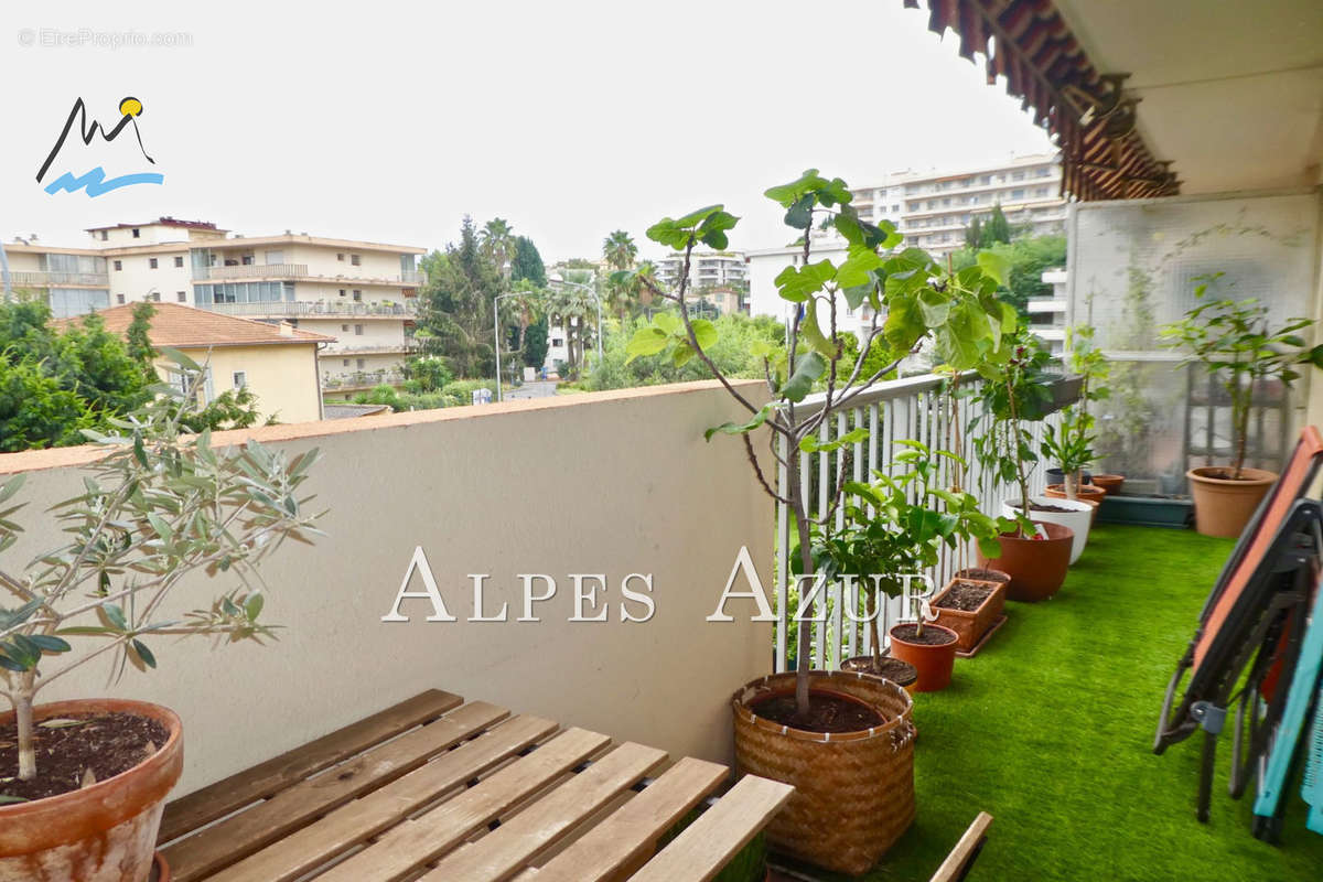 Appartement à CAGNES-SUR-MER