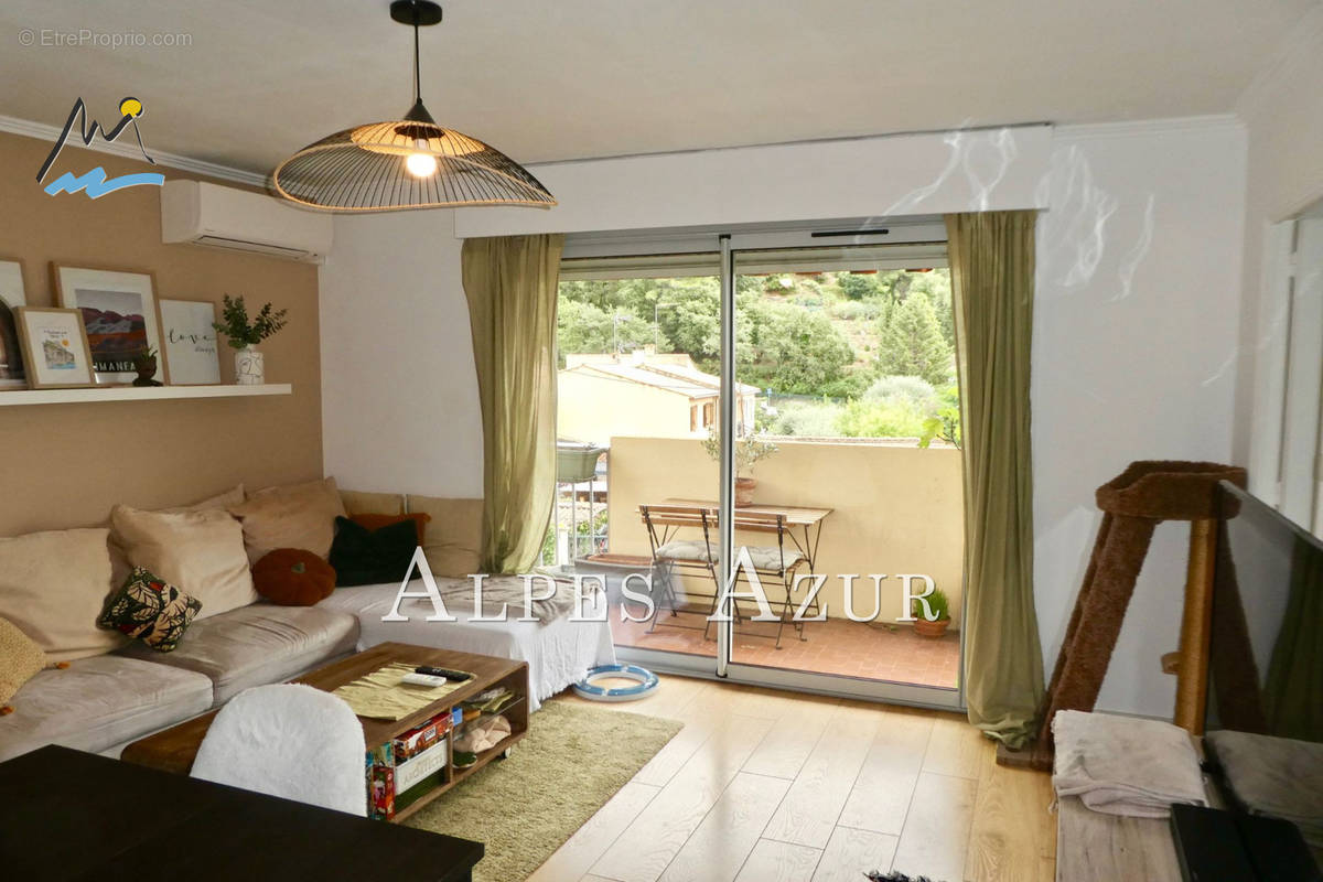 Appartement à CAGNES-SUR-MER