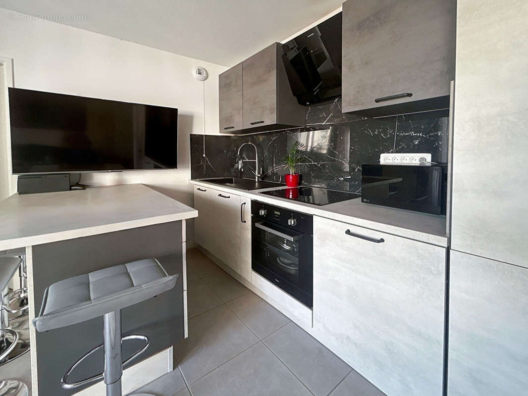 Appartement à MARSEILLE-13E