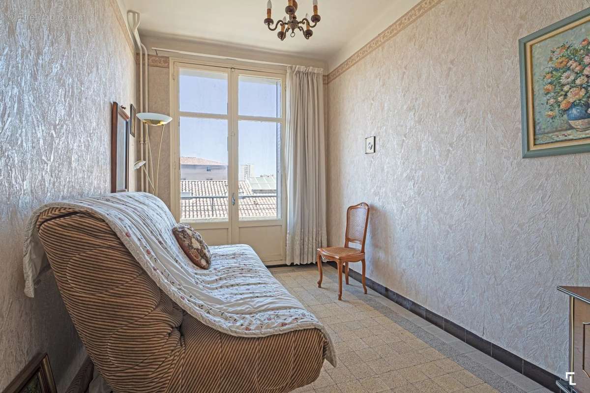 Appartement à MARSEILLE-2E