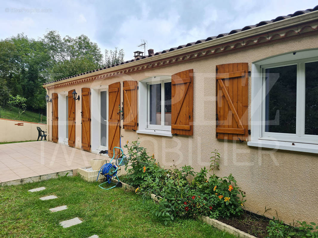 Maison à AUSSILLON