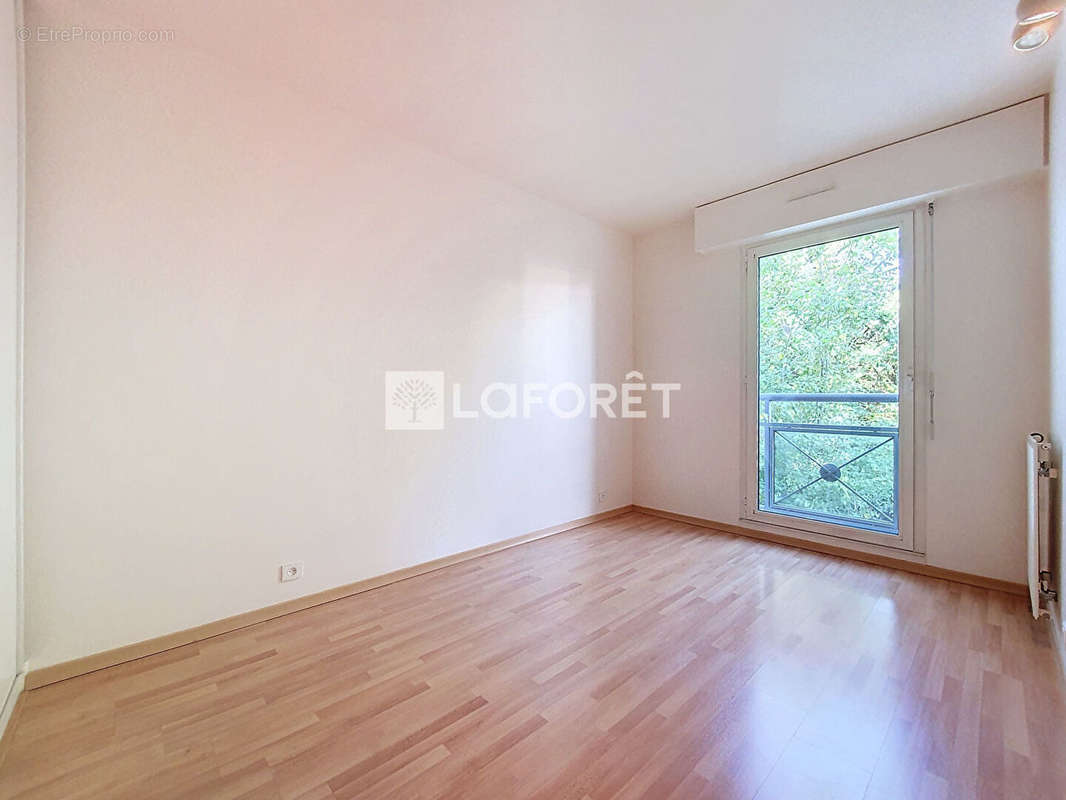 Appartement à CHATILLON