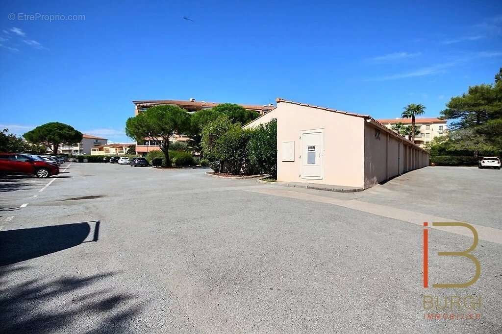 Appartement à FREJUS