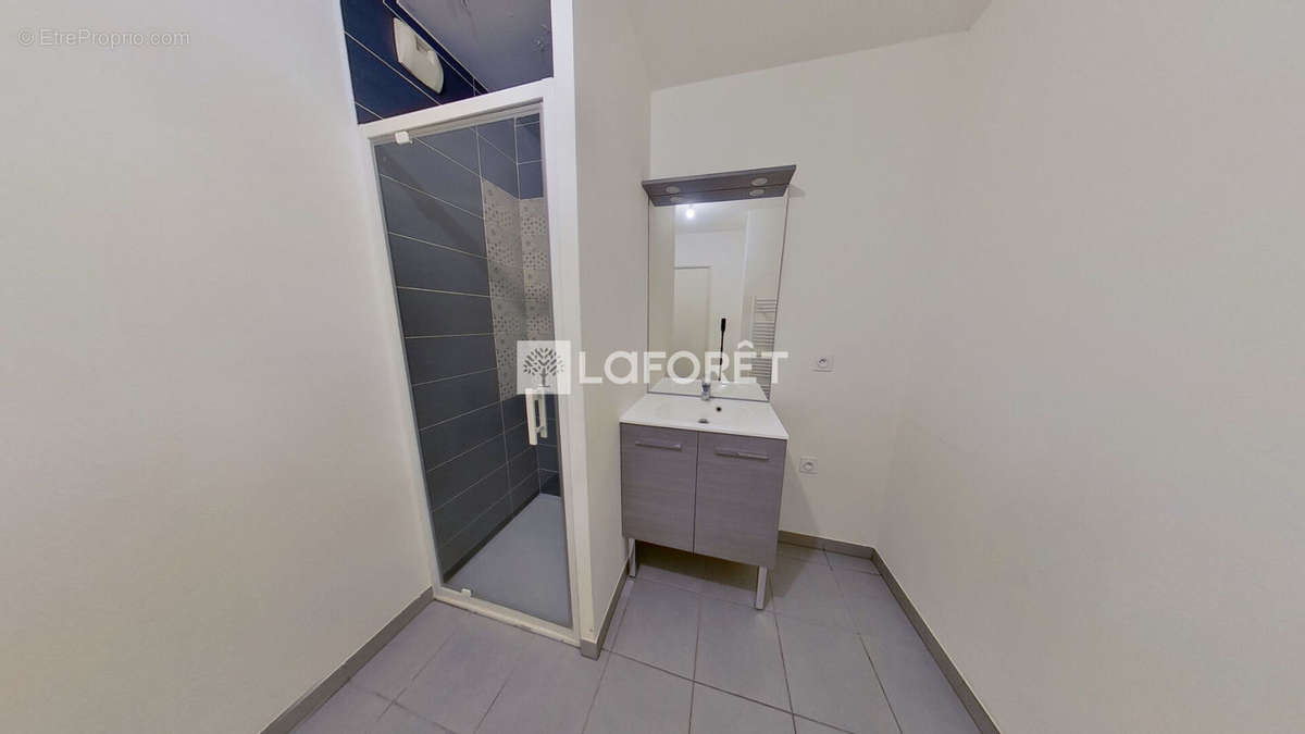 Appartement à LYON-7E