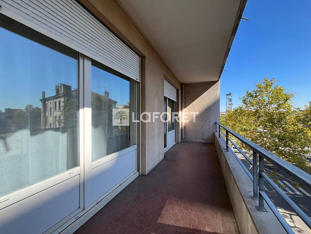 Appartement à LYON-3E