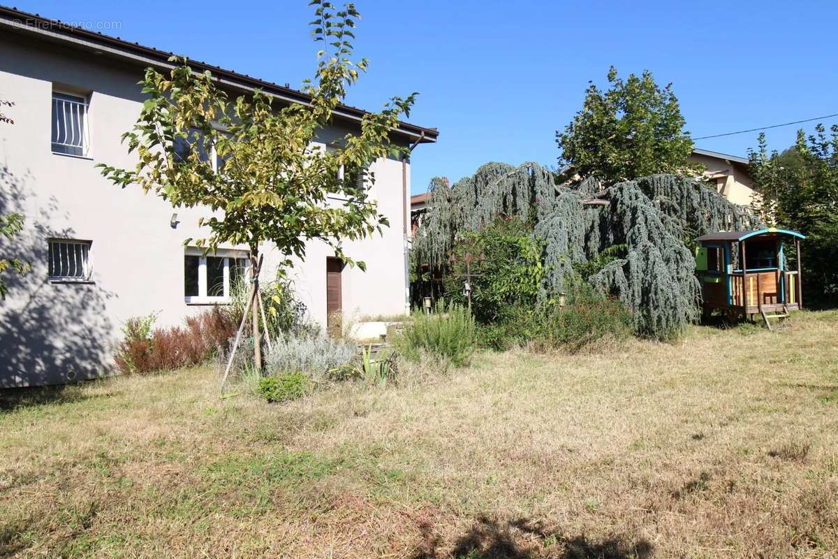 Maison à TREVOUX