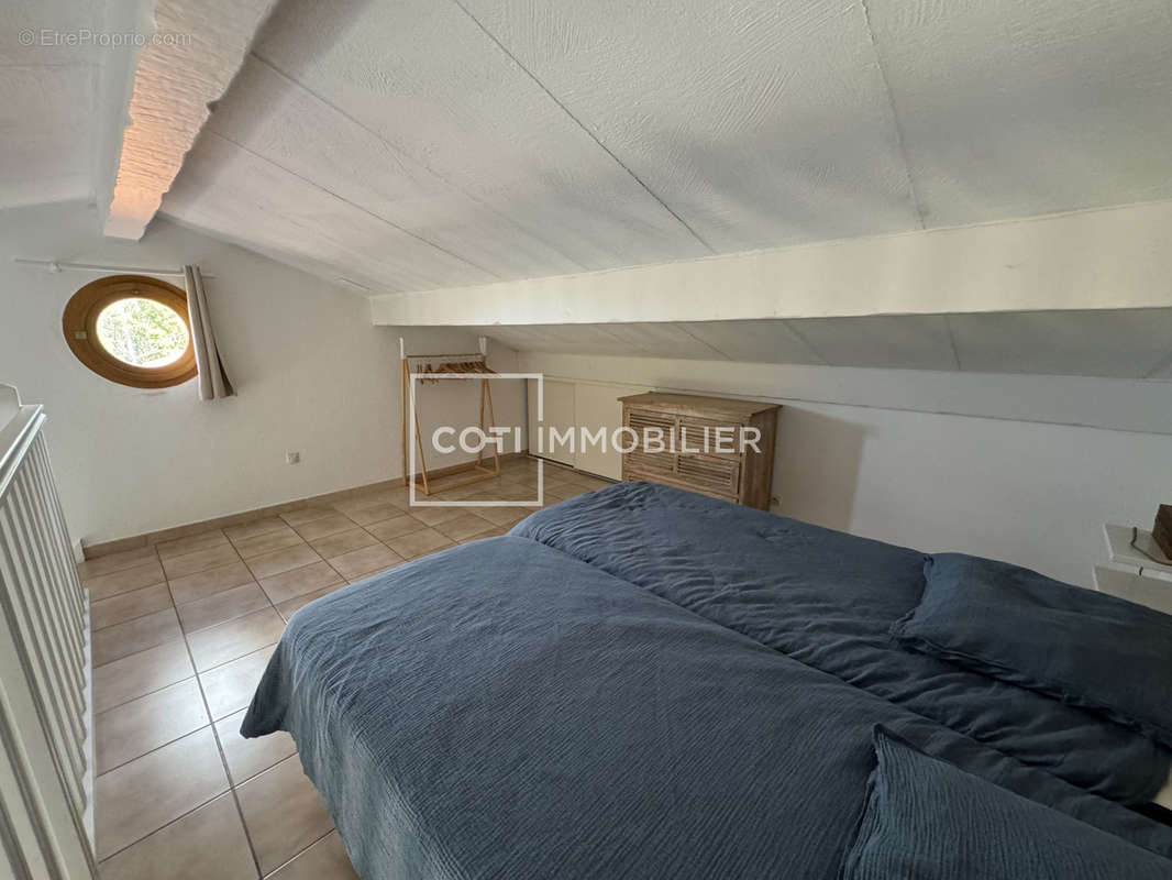 Appartement à OLMETO