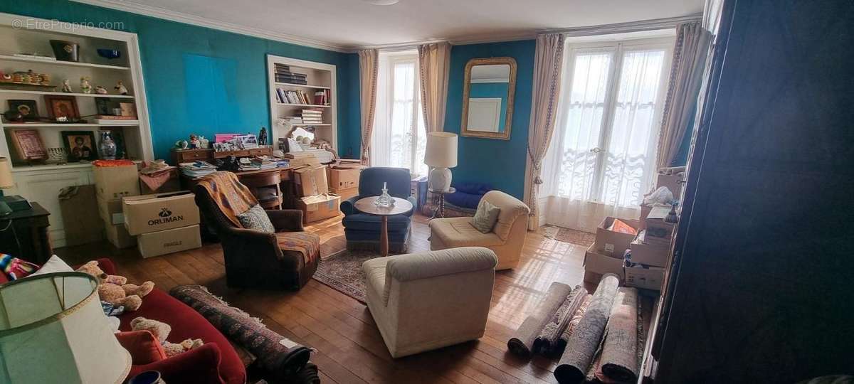 Appartement à MELLE