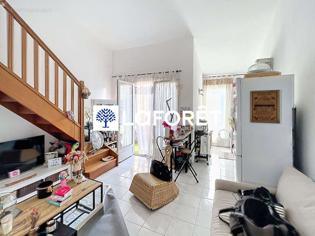 Appartement à VILLENEUVE-LOUBET