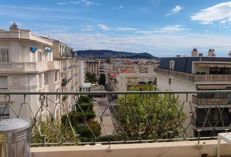 Appartement à NICE