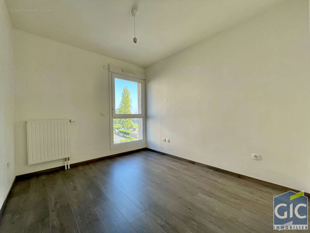 Appartement à HEROUVILLE-SAINT-CLAIR