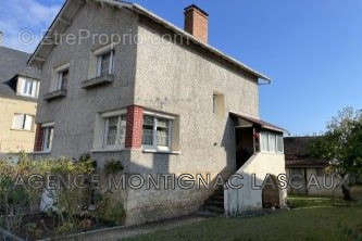 Maison à MONTIGNAC