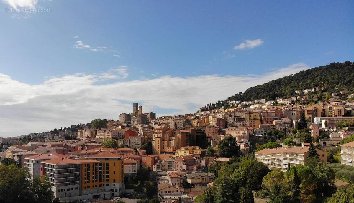 Appartement à GRASSE