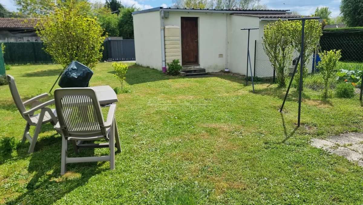 Appartement à CHALETTE-SUR-LOING