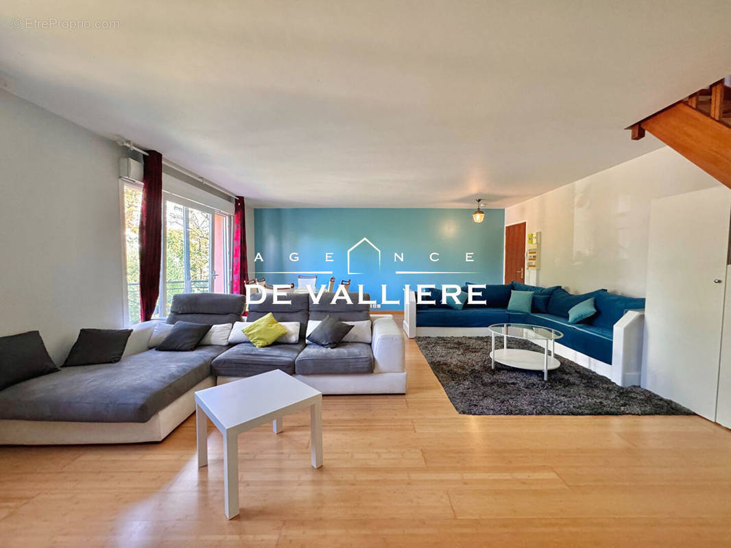 Appartement à NANTERRE