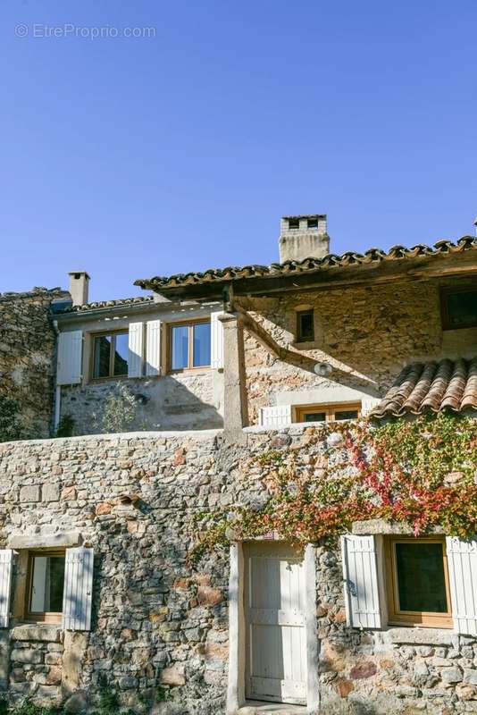 Maison à UZES