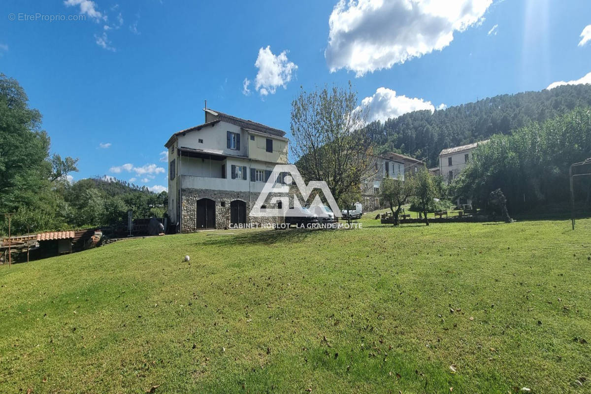 Maison à BESSEGES