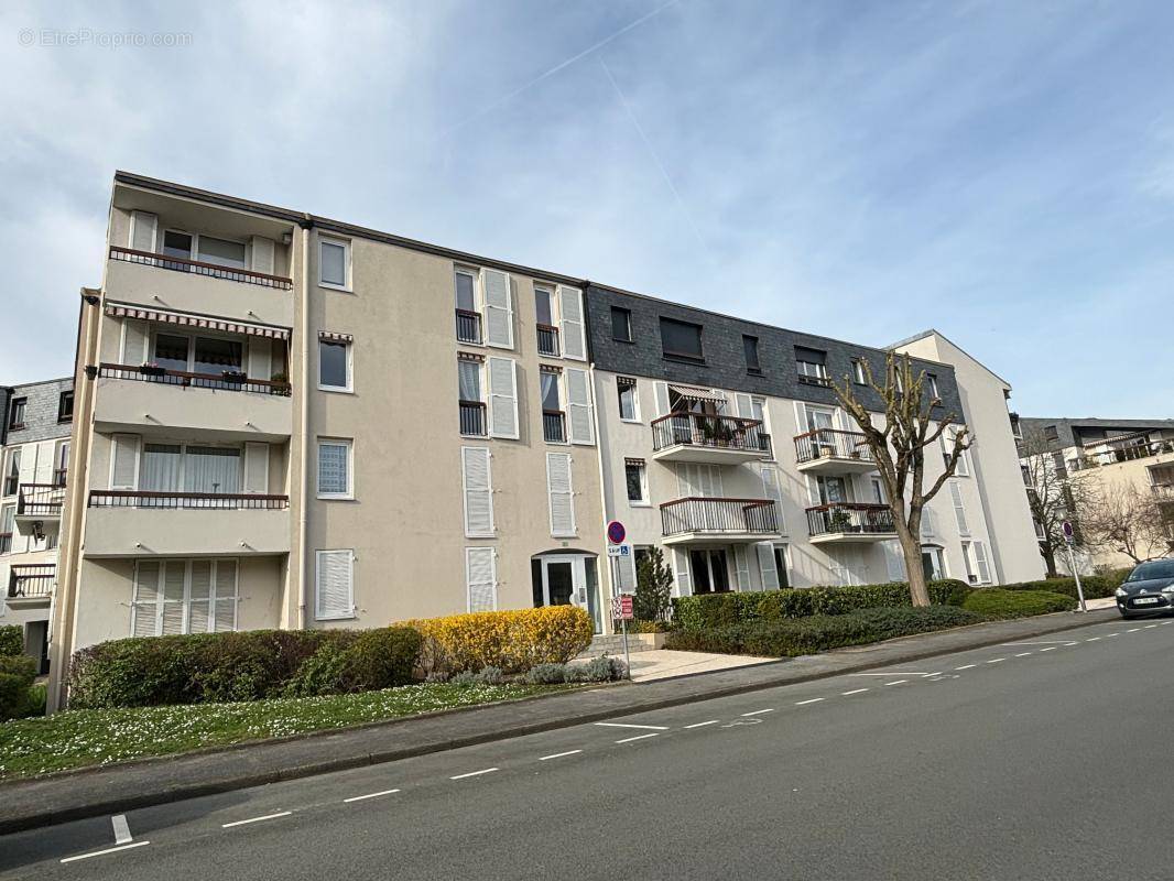 Appartement à COMPIEGNE