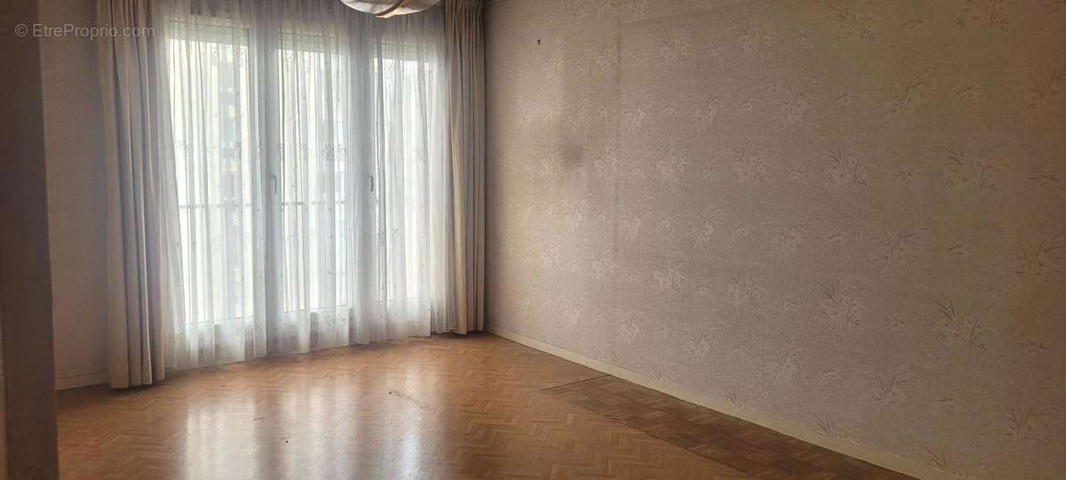 Appartement à COMPIEGNE